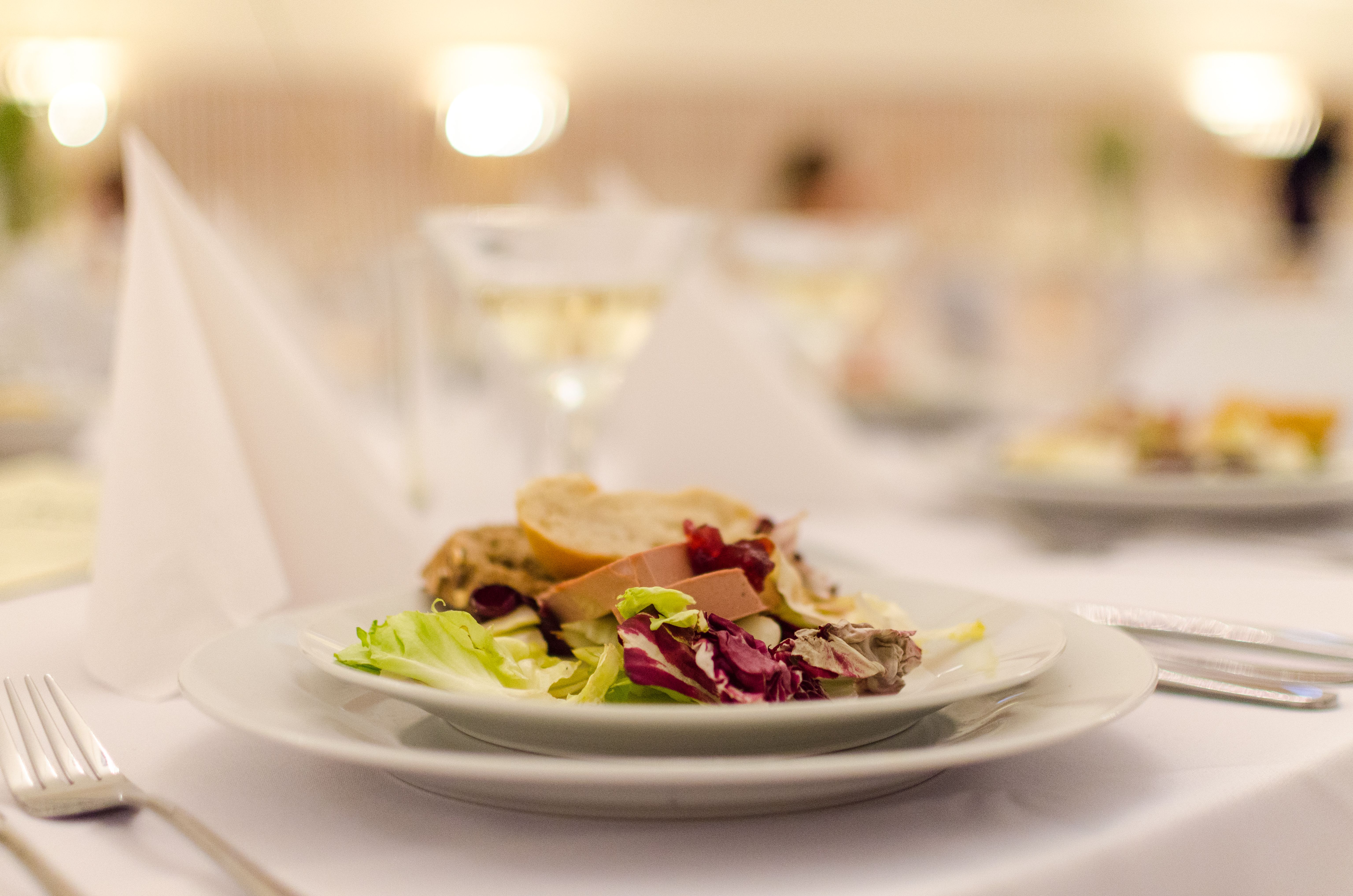 Assiette dressée pour réception